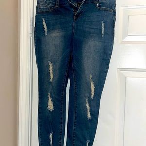 Nice blue jeans cuts tight fitting